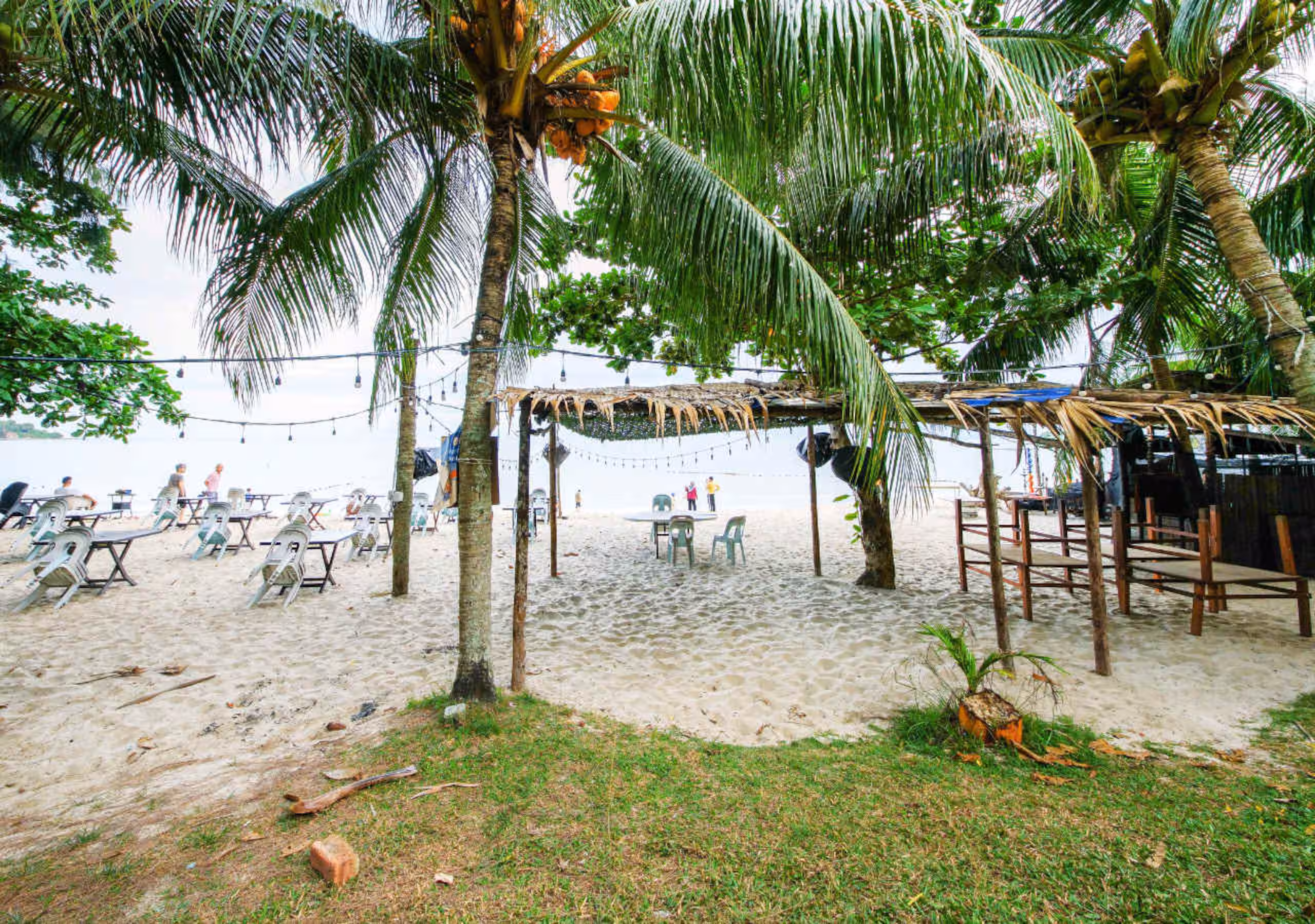 Studio Unit with Beach Access