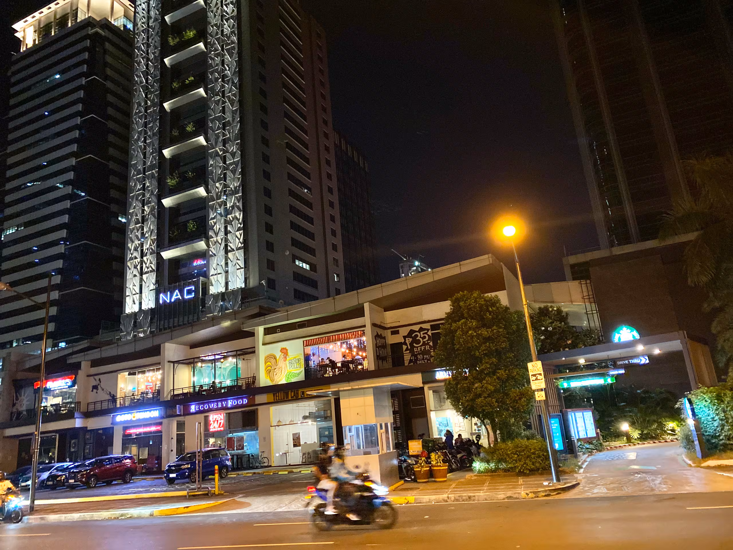 Luxurious 1 bedroom living in BGC Avida Towers Turf