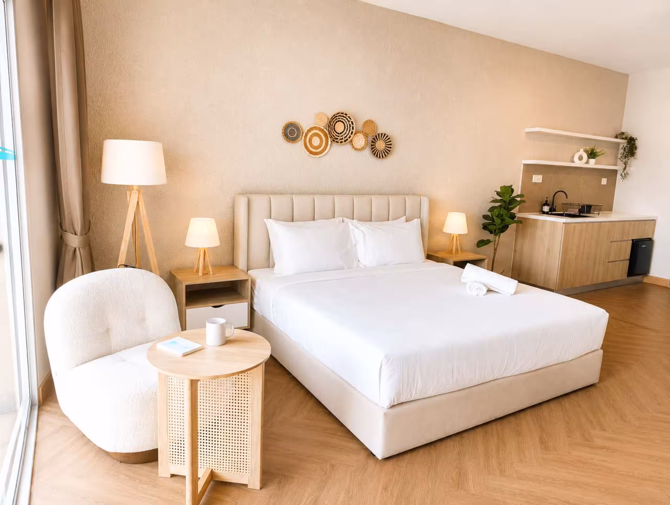 Studio Unit with Beach Access
