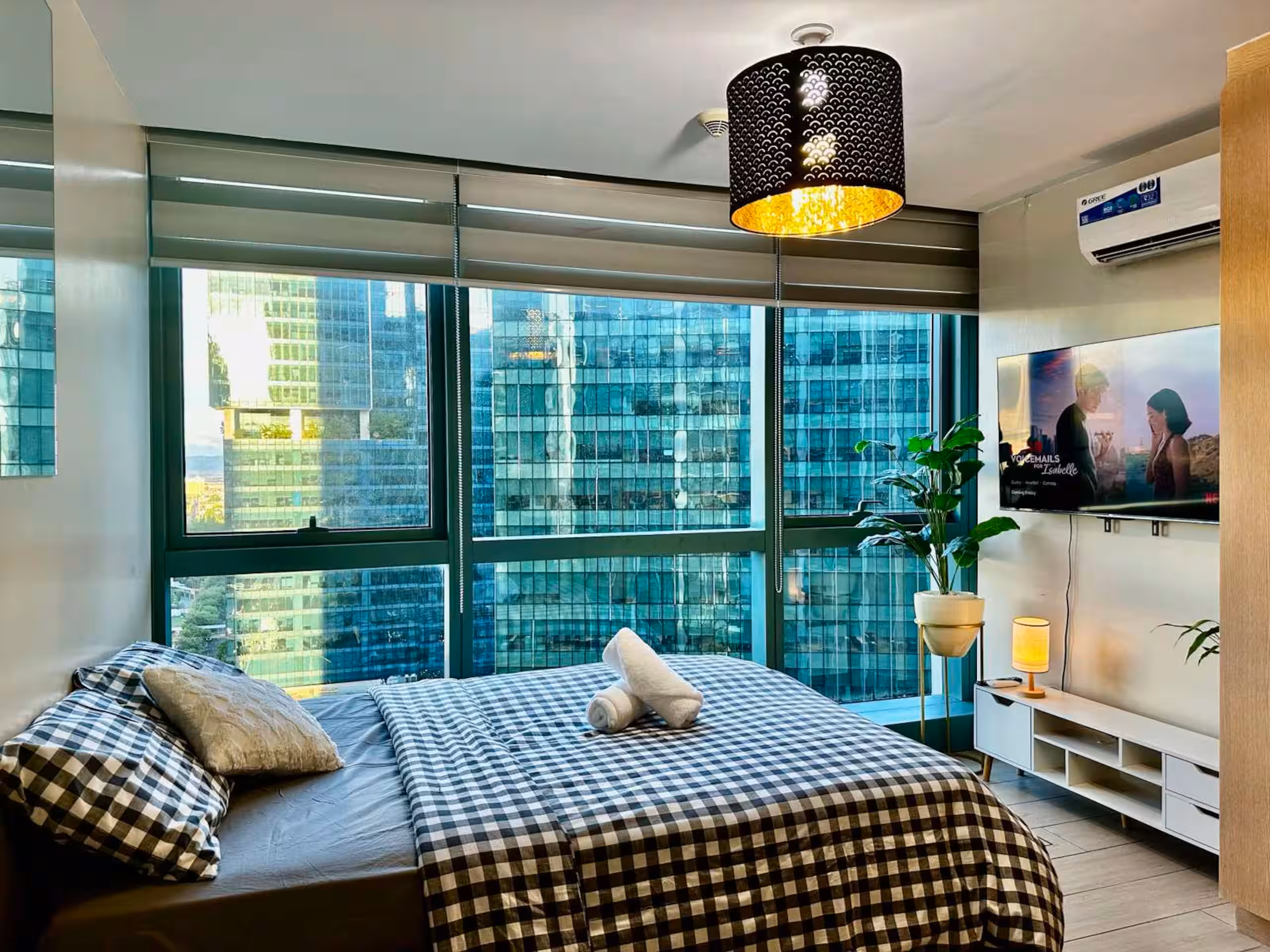 Luxury condo at One Uptown Residences BGC