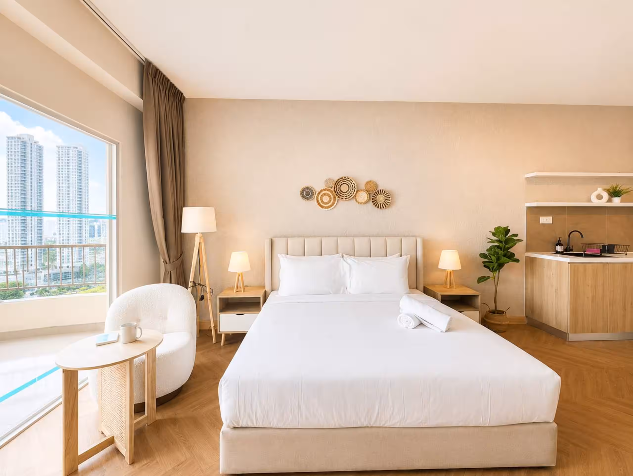 Studio Unit with Beach Access