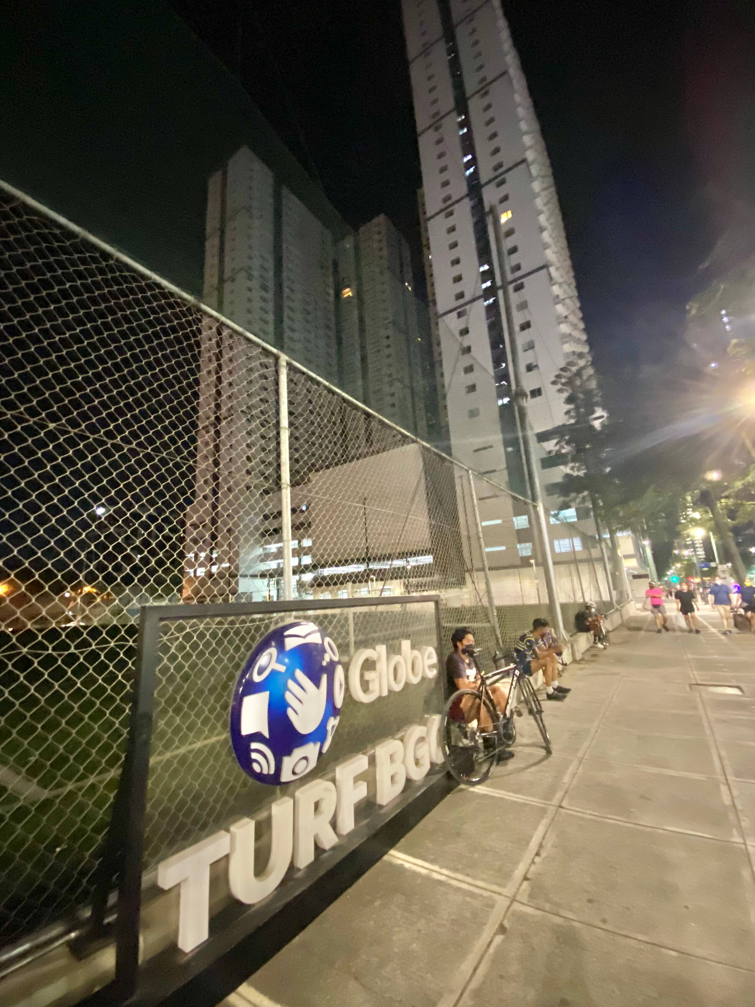 Luxurious 1 bedroom living in BGC Avida Towers Turf