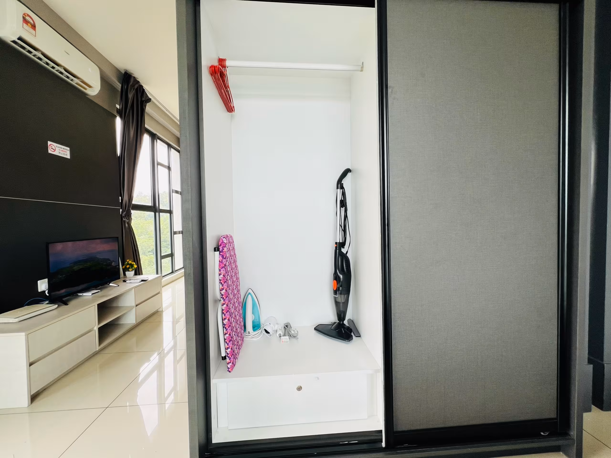 Studio Condo at Sky Romance
