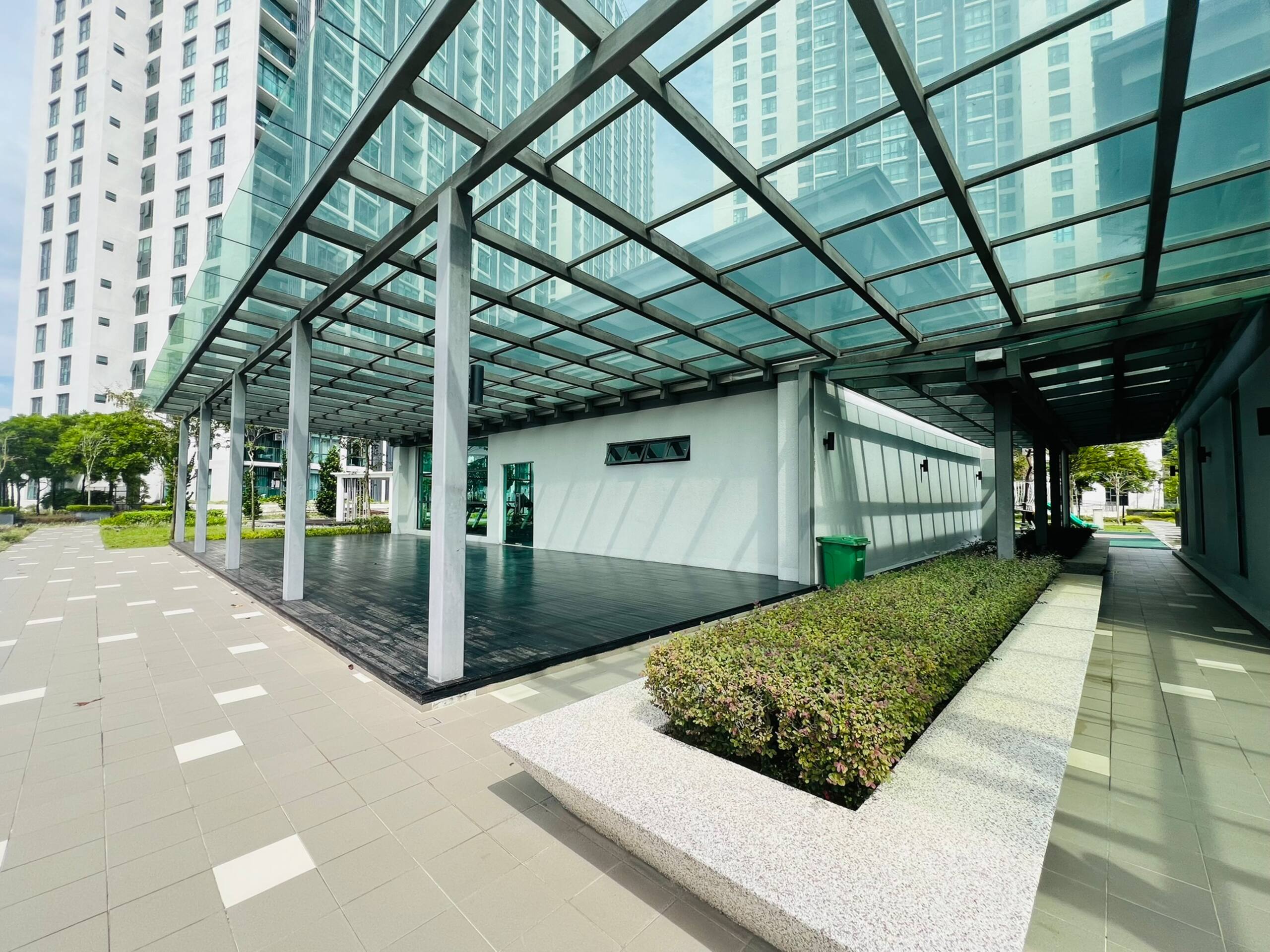 Studio Condo at Sky Romance