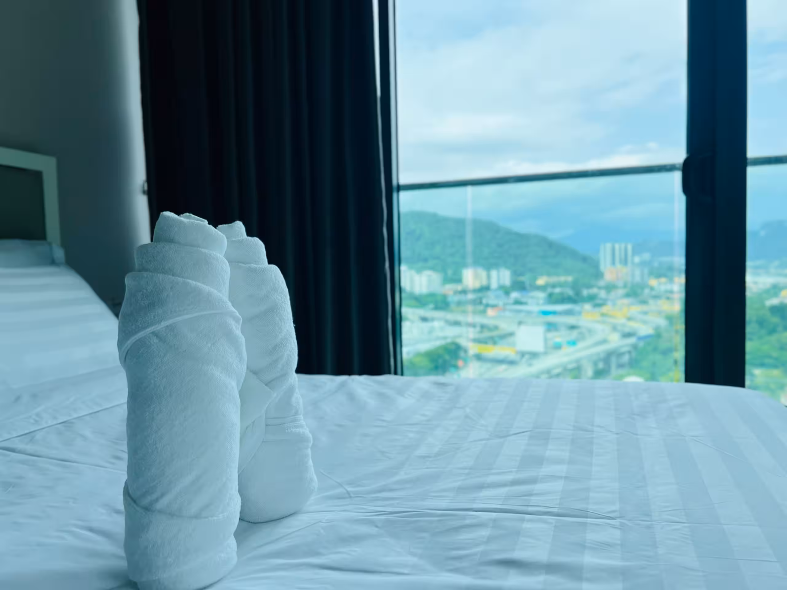 Studio Condo at Sky Romance