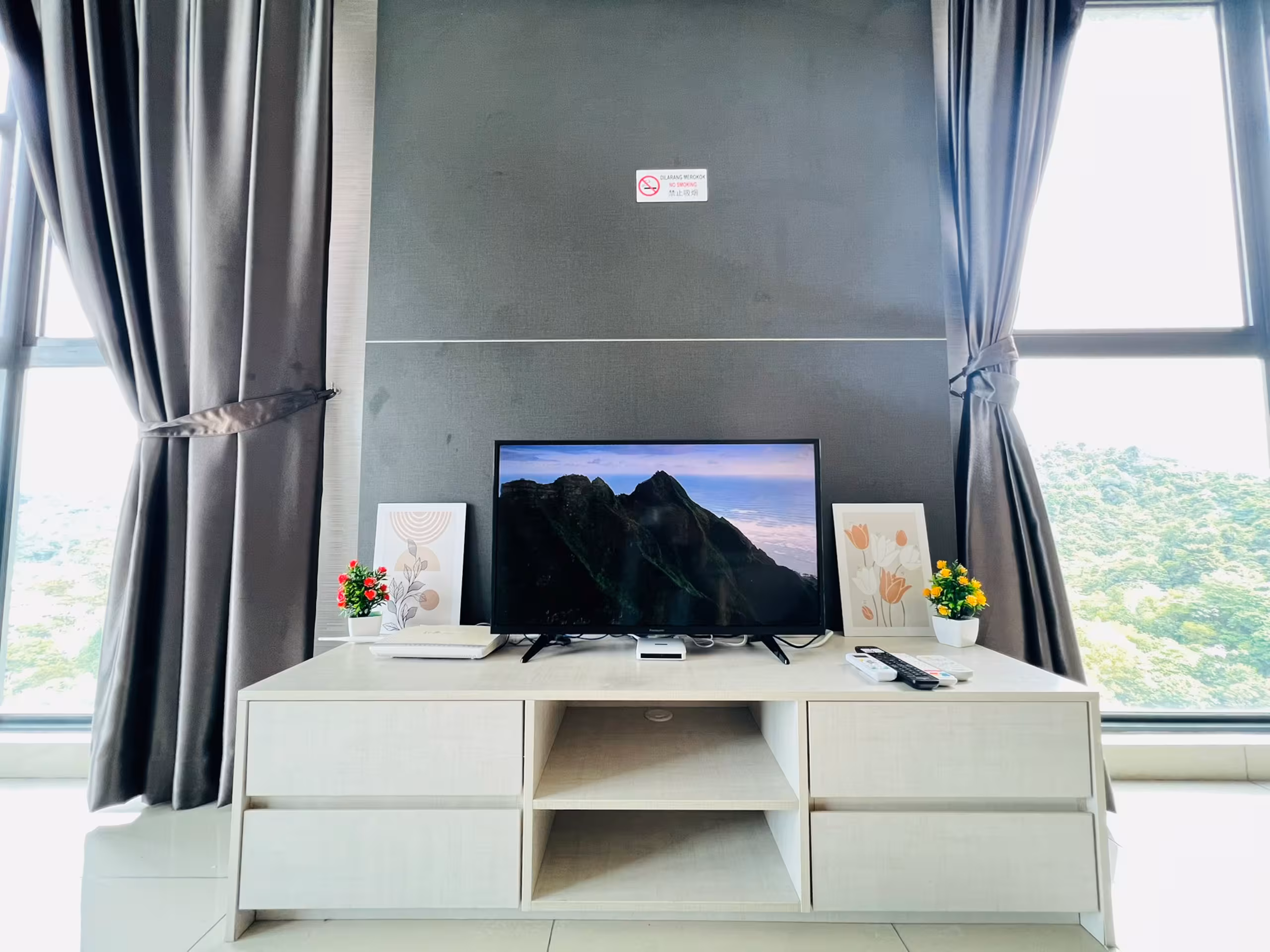 Studio Condo at Sky Romance