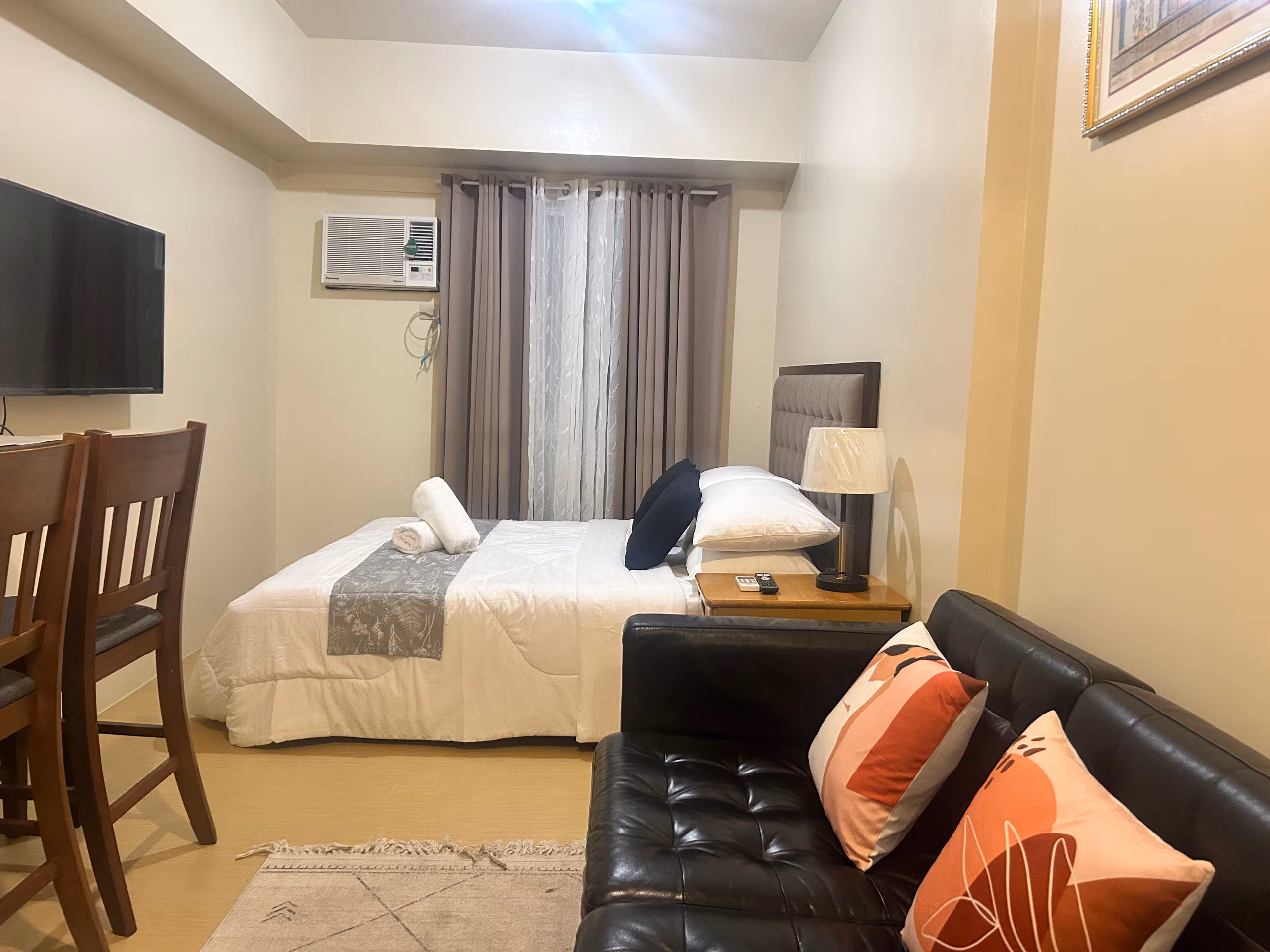 Comfy Condo at Avida Towers Abreeza