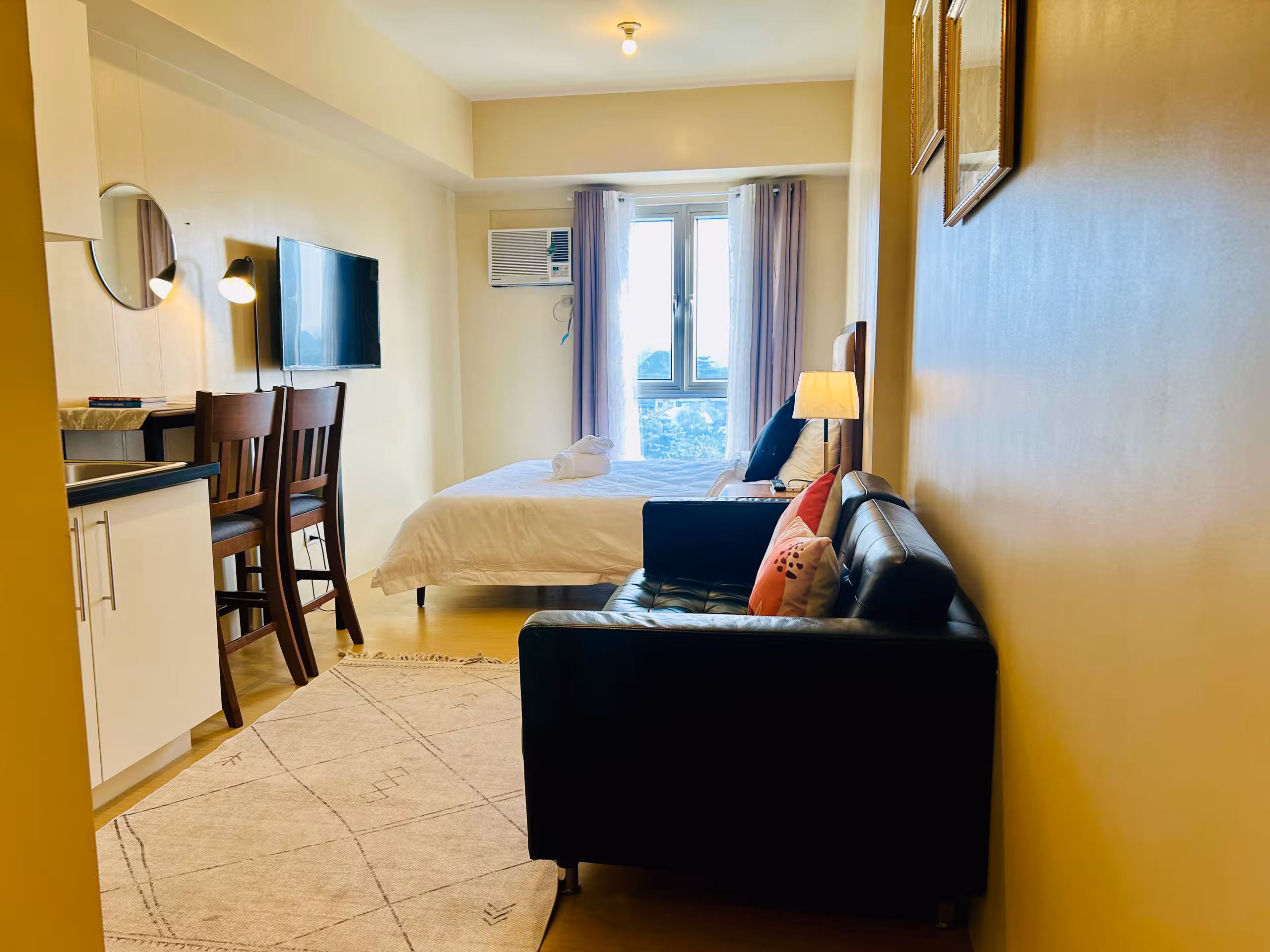 Comfy Condo at Avida Towers Abreeza