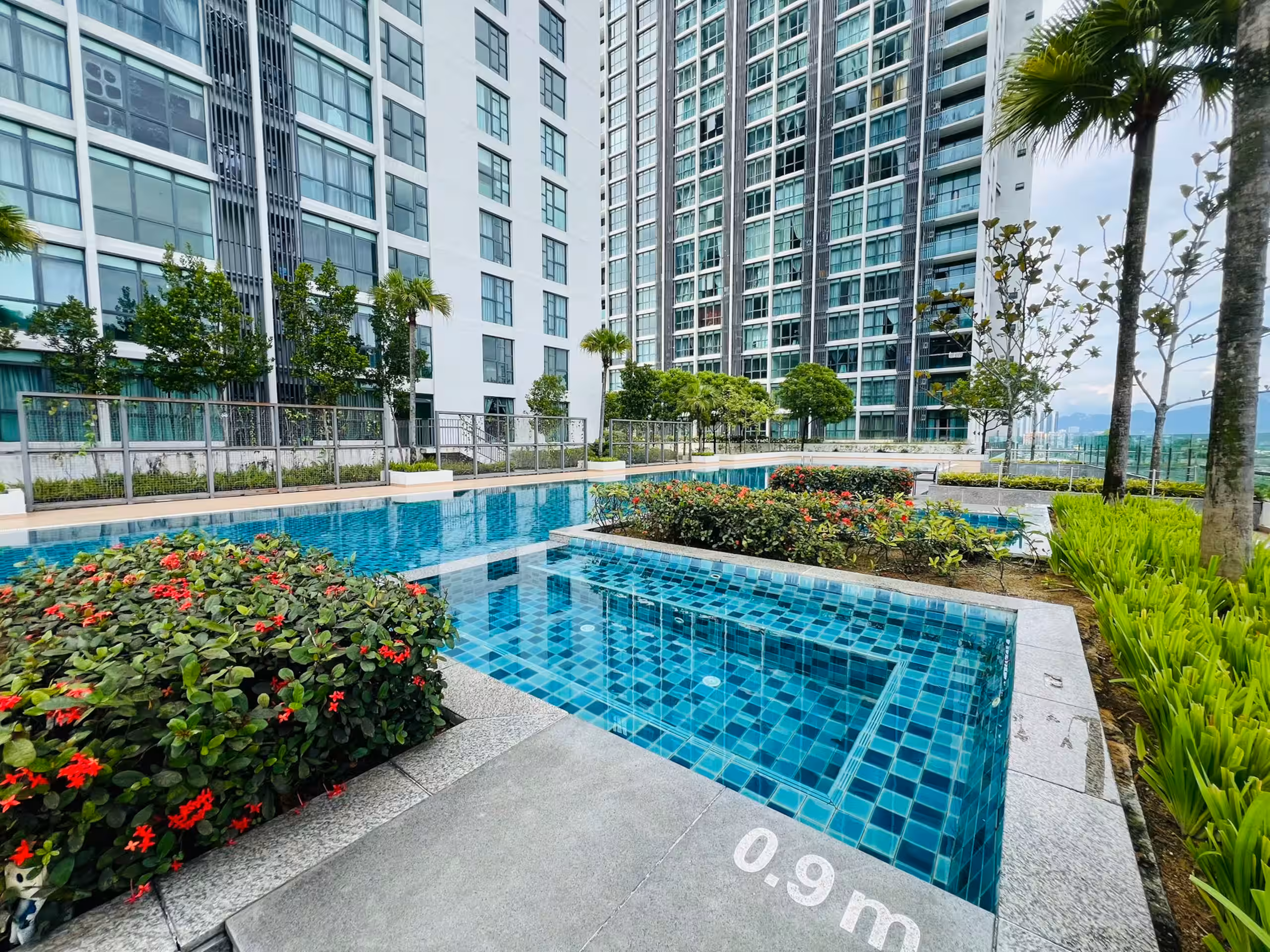 Studio Condo at Sky Romance