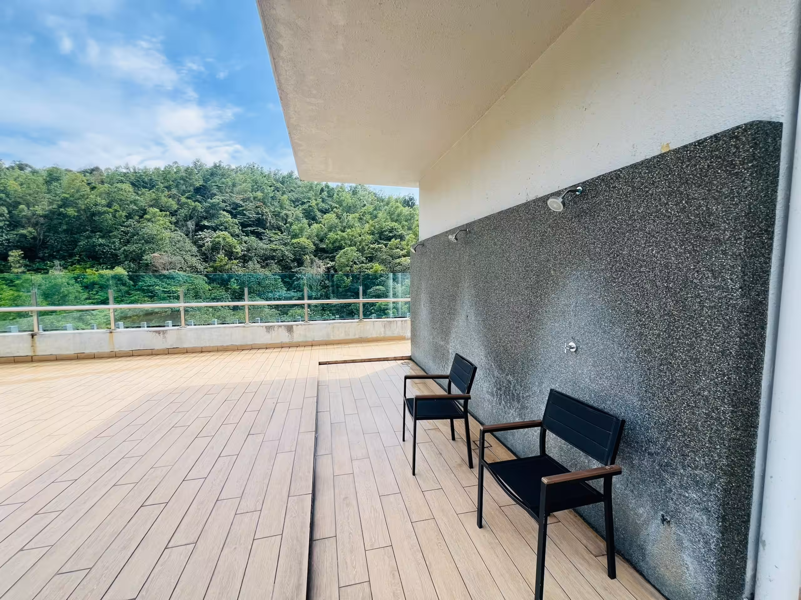 Studio Condo at Sky Romance