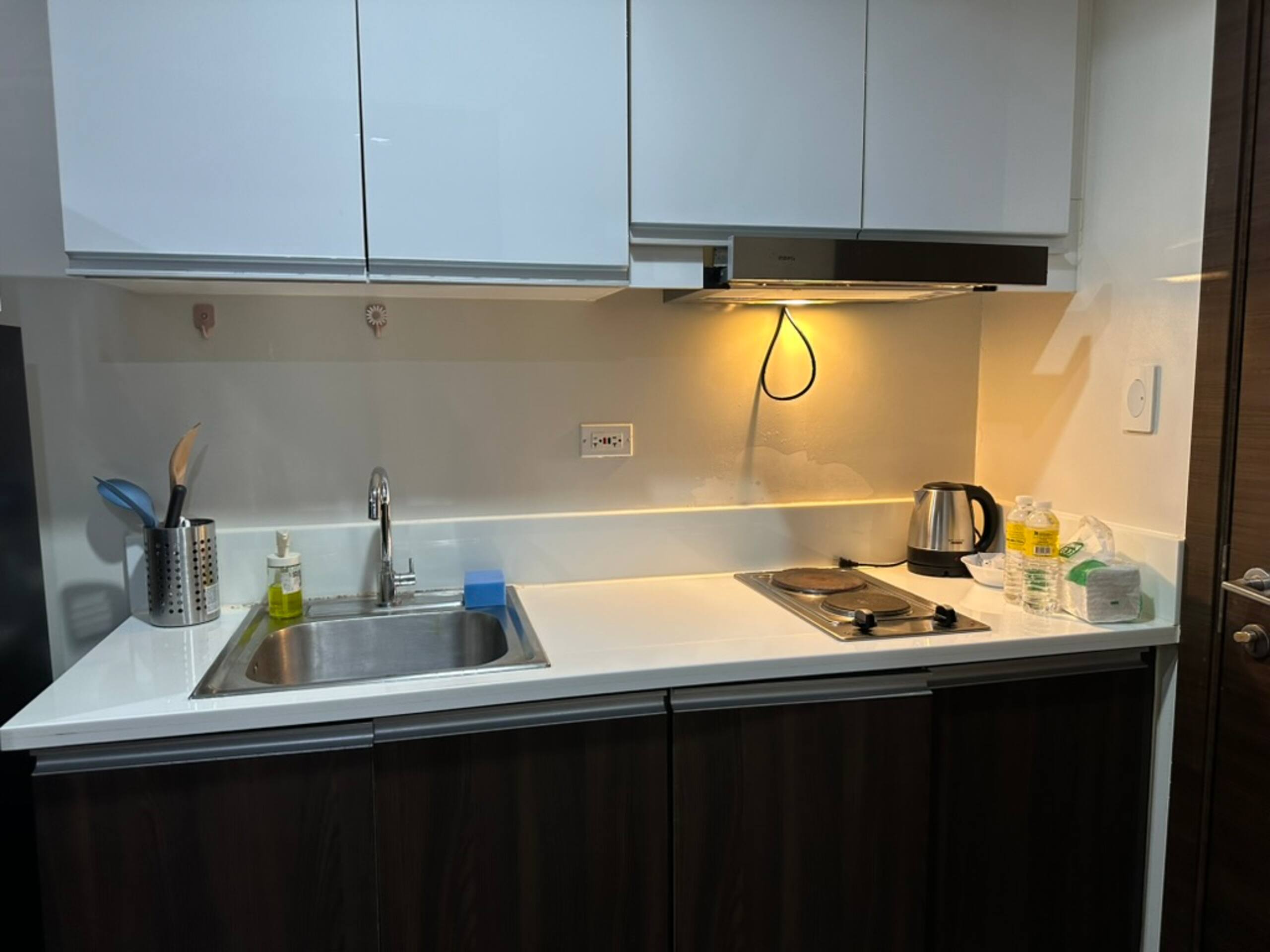 Air Residences, Ayala, Queen Bed