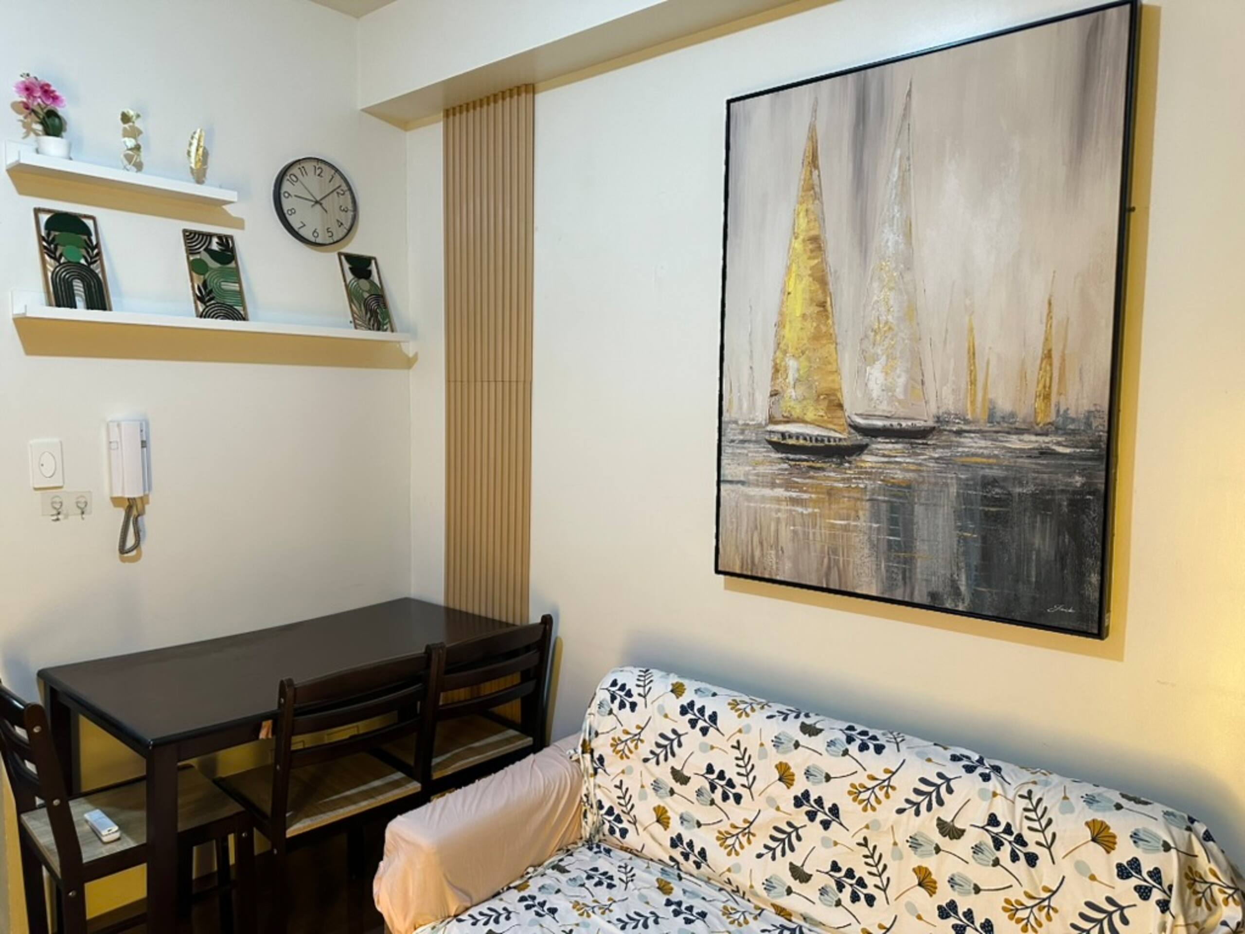 Air Residences, Ayala, Queen Bed
